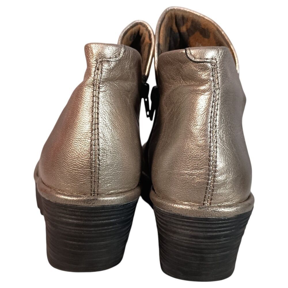 Fly London Boots Womens 8 - 8.5/39 Gold Metallic Leather Wedge Ankle Booties Zip - Picture 9 of 13